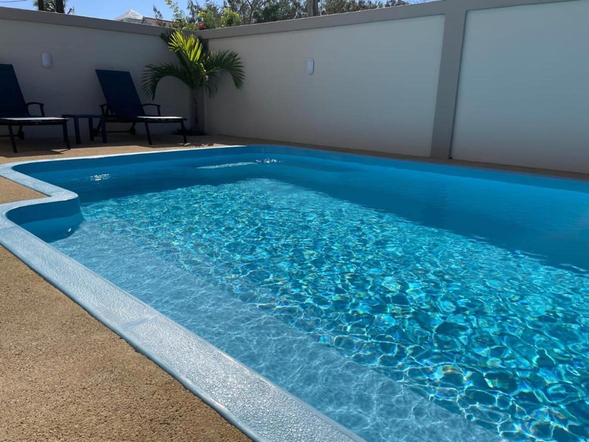 Seasand-Entire Luxury 3 Bd Condo - Close To Beach Flic-en-Flacq Kültér fotó