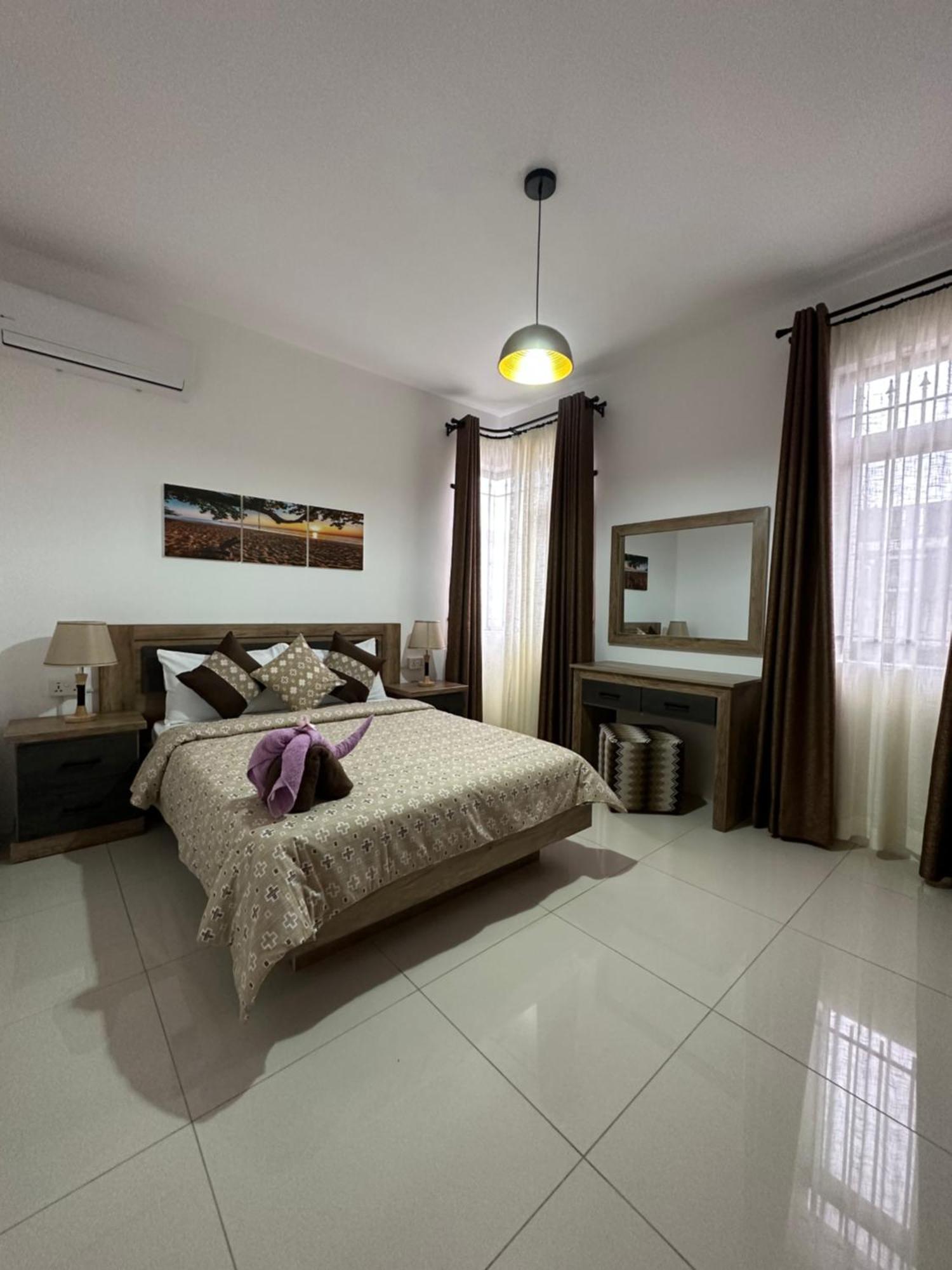 Seasand-Entire Luxury 3 Bd Condo - Close To Beach Flic-en-Flacq Kültér fotó