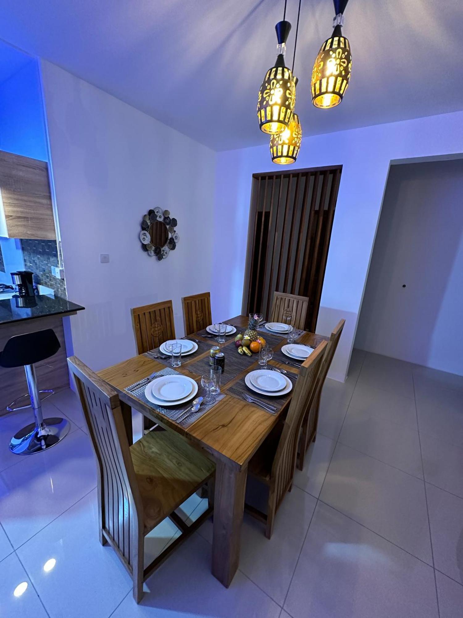 Seasand-Entire Luxury 3 Bd Condo - Close To Beach Flic-en-Flacq Kültér fotó
