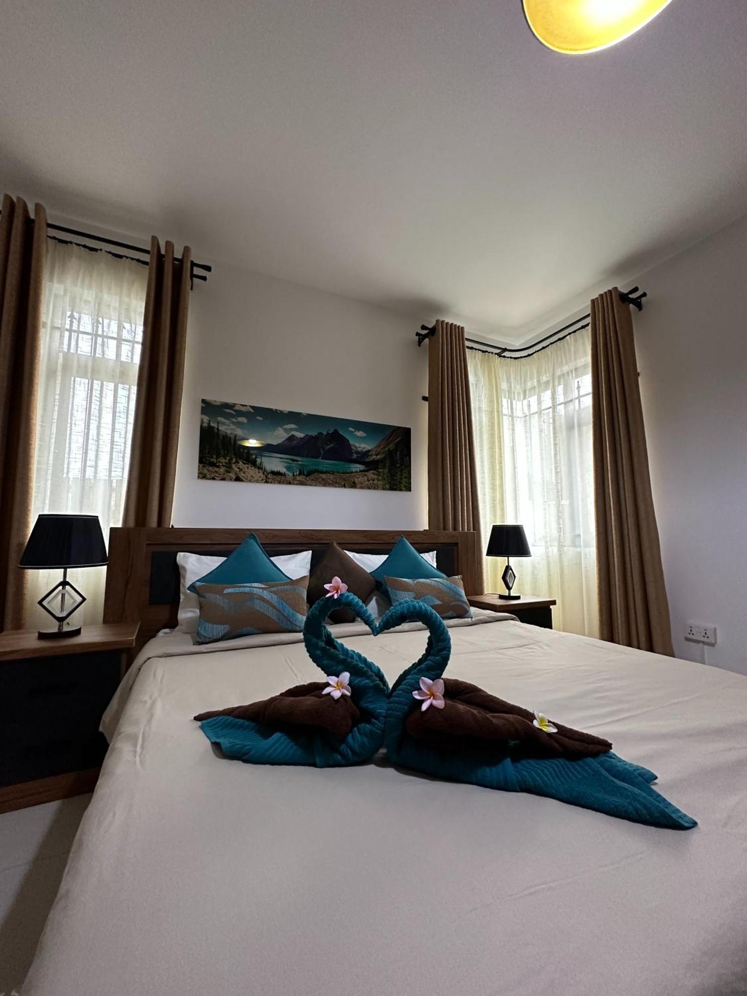 Seasand-Entire Luxury 3 Bd Condo - Close To Beach Flic-en-Flacq Kültér fotó