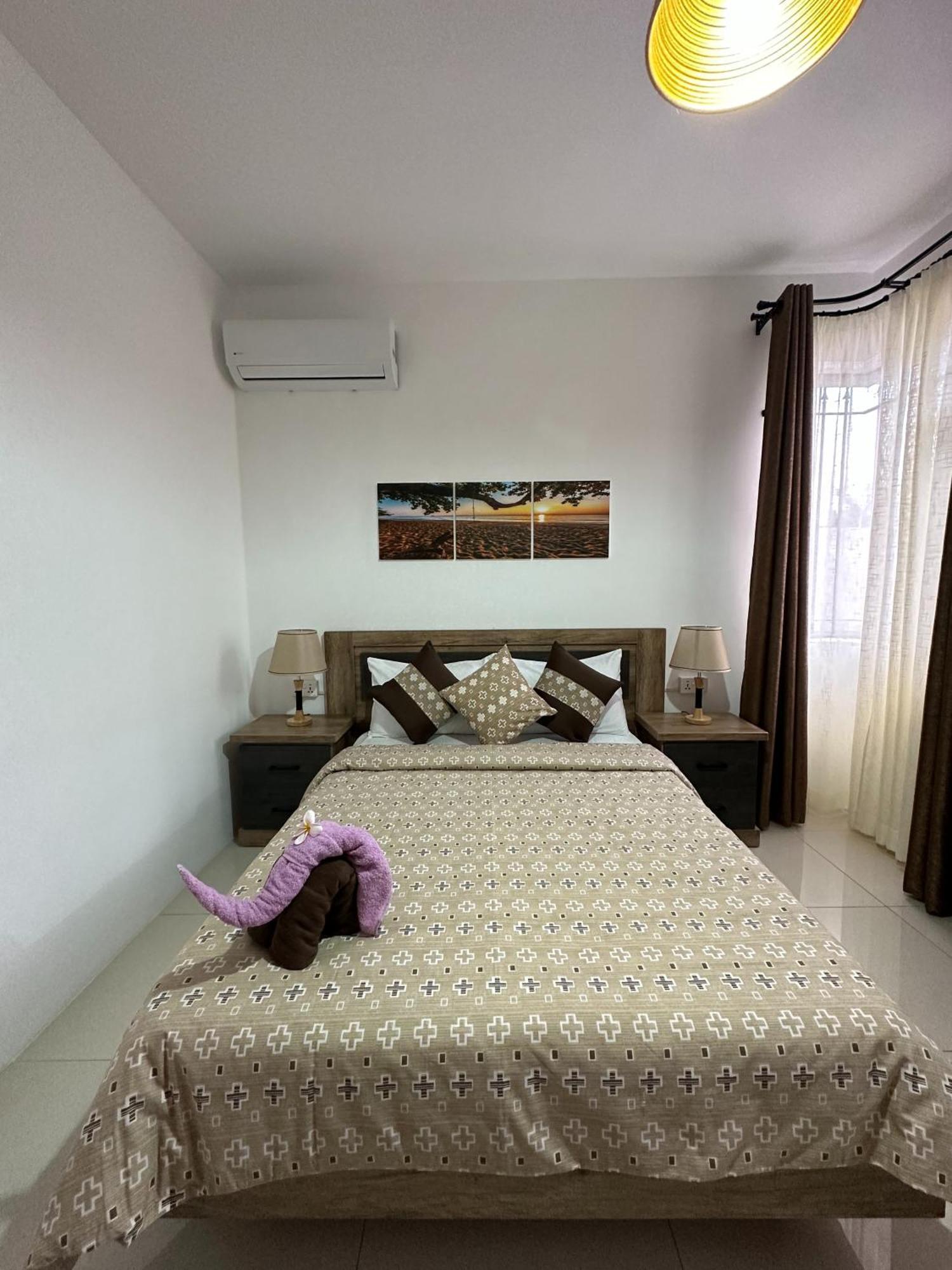 Seasand-Entire Luxury 3 Bd Condo - Close To Beach Flic-en-Flacq Kültér fotó